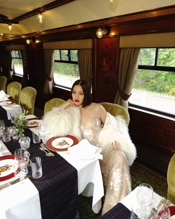 Fashion Influencers to Follow for Effortlessly Cool Event Wear Inspiration