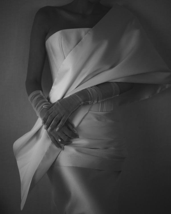 A Timeless Seaside Wedding on the Mediterranean Coast