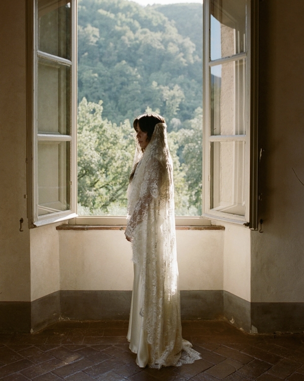 A Bohemian-Chic Wedding with Vintage Flair in Tuscany