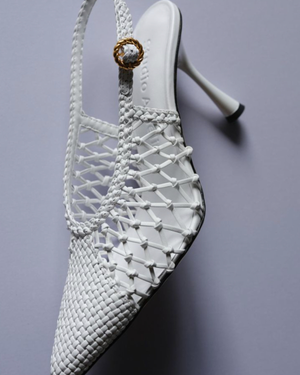 35 Ocean-Inspired Accessories to Complete Your Beach Bridal Look