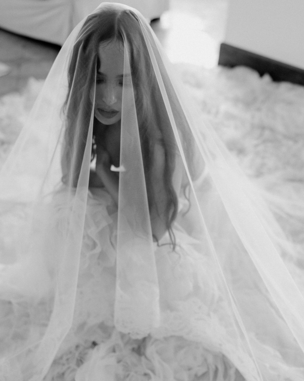 A High Fashion Wedding Laced with Red Roses on the Amalfi Coast, Italy