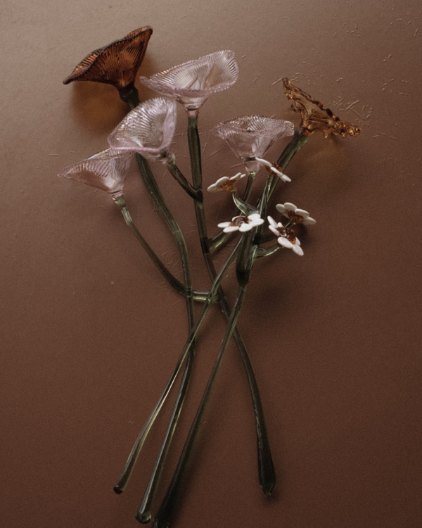 An Artistic Wedding Amongst a Breathtaking Quarry in Mallorca