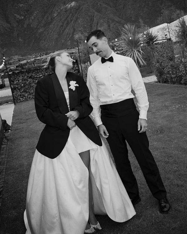 A High-End Wedding Amongst New Zealand's Cinematic Mountains