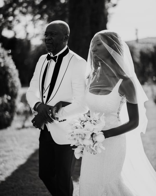 10 Must-Have Ceremony Photos According to Top Photographers