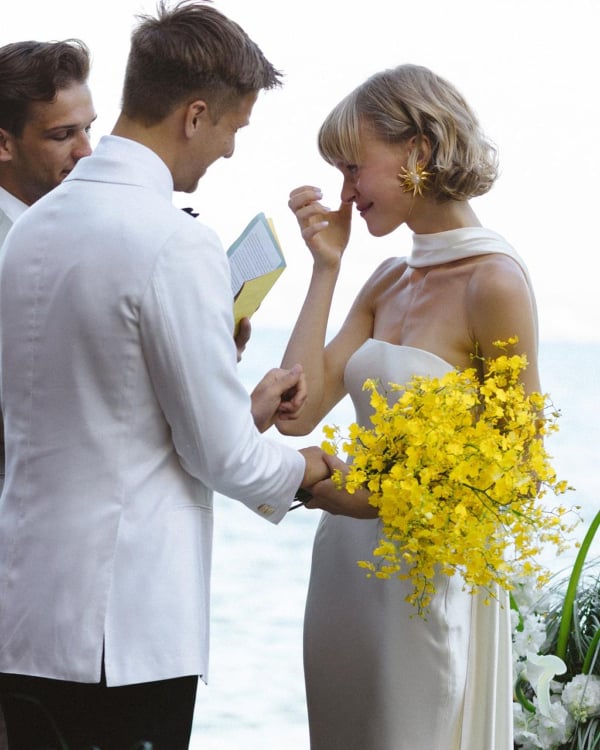 10 Must-Have Ceremony Photos According to Top Photographers