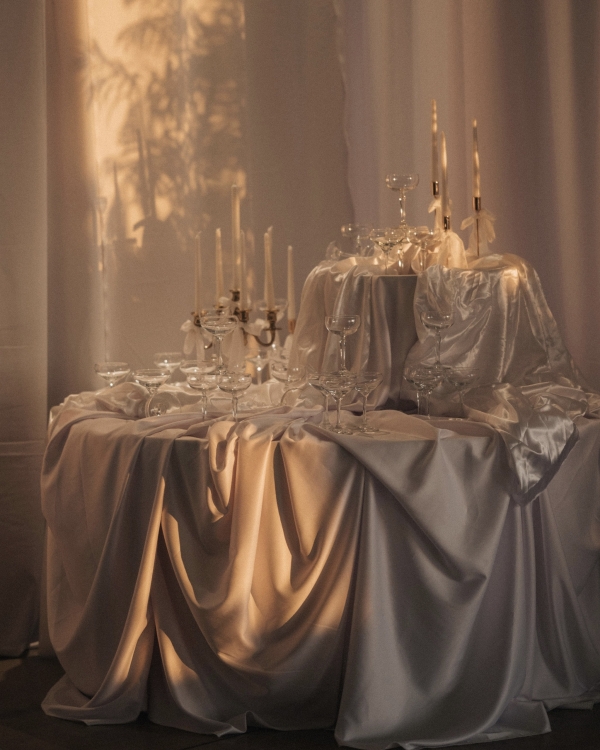 A Timeless Seaside Wedding on the Mediterranean Coast