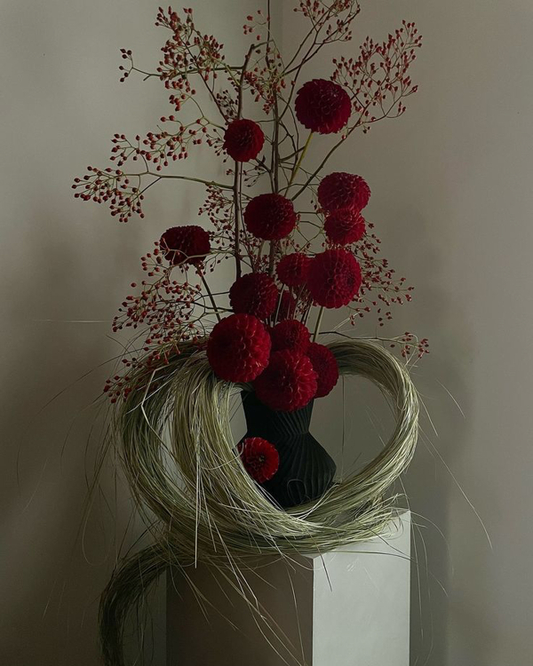 A Guide to the Best Wedding Flowers for Each Season