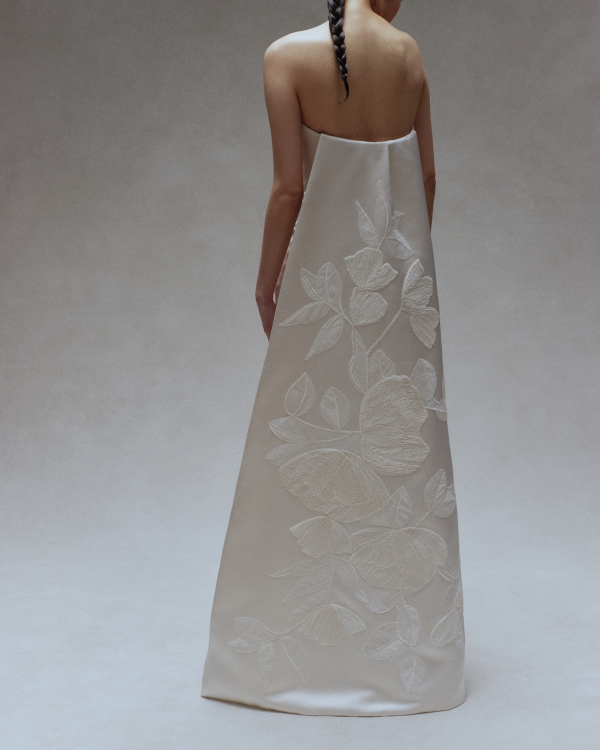 The Chicest Looks & Trends from the Spring '26 Bridal Collections