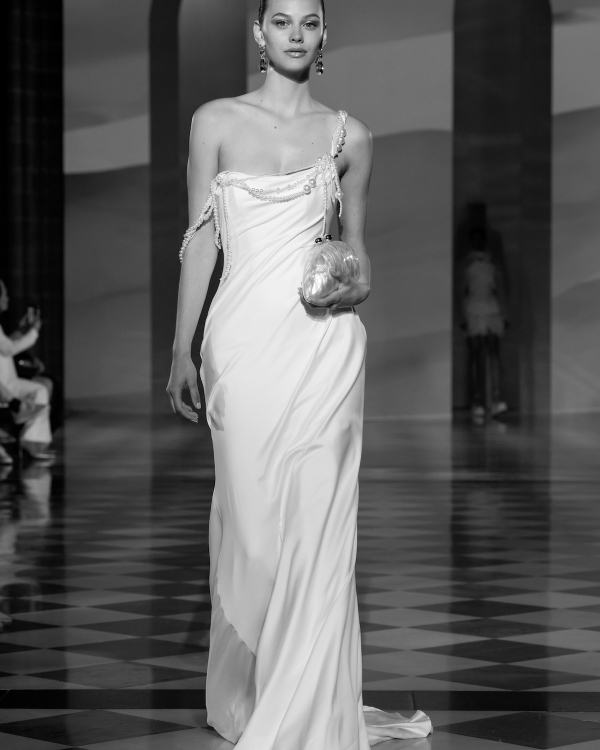 The Chicest Looks & Trends from the Spring '26 Bridal Collections