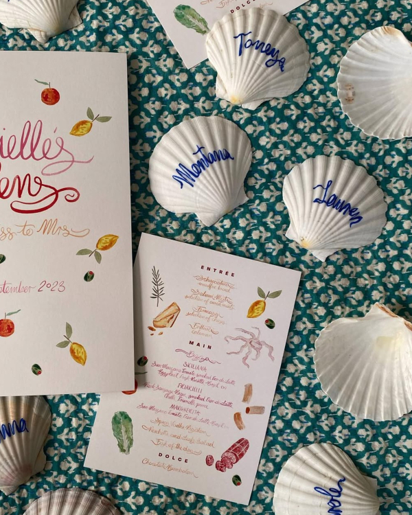 30 Creative Place Card Ideas for Summer Weddings & Events