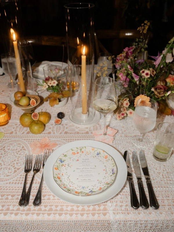 A Colorful & Relaxed Vintage Celebration in The Berkshires — photo 1