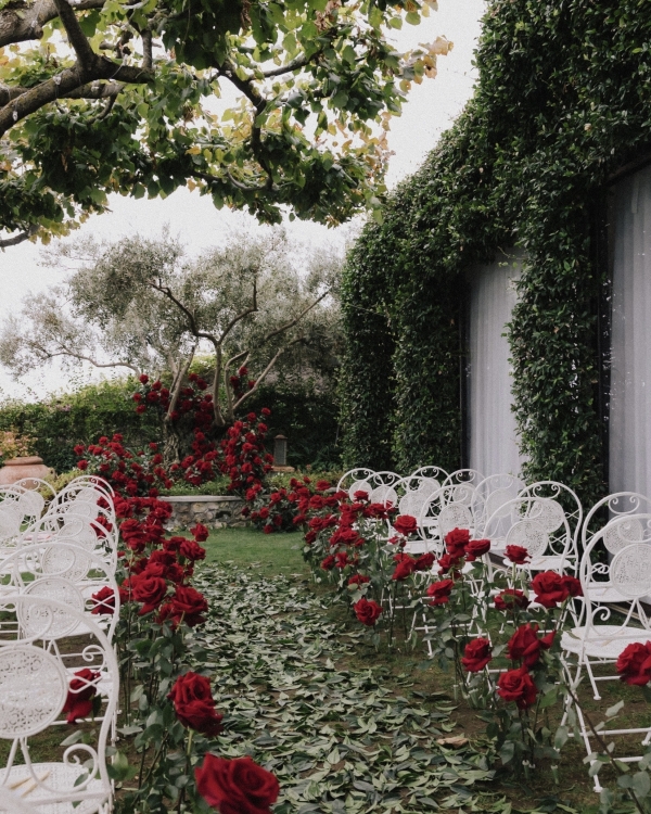 A High Fashion Wedding Laced with Red Roses on the Amalfi Coast, Italy