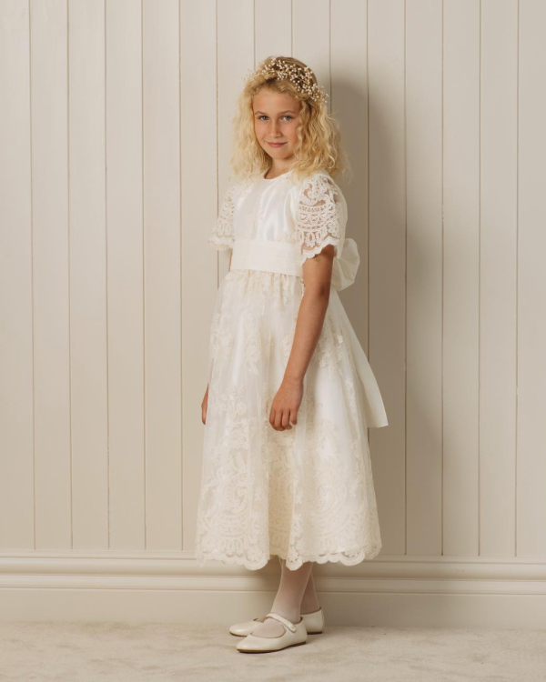 15 Best Designers to Shop for Flower Girl Dresses