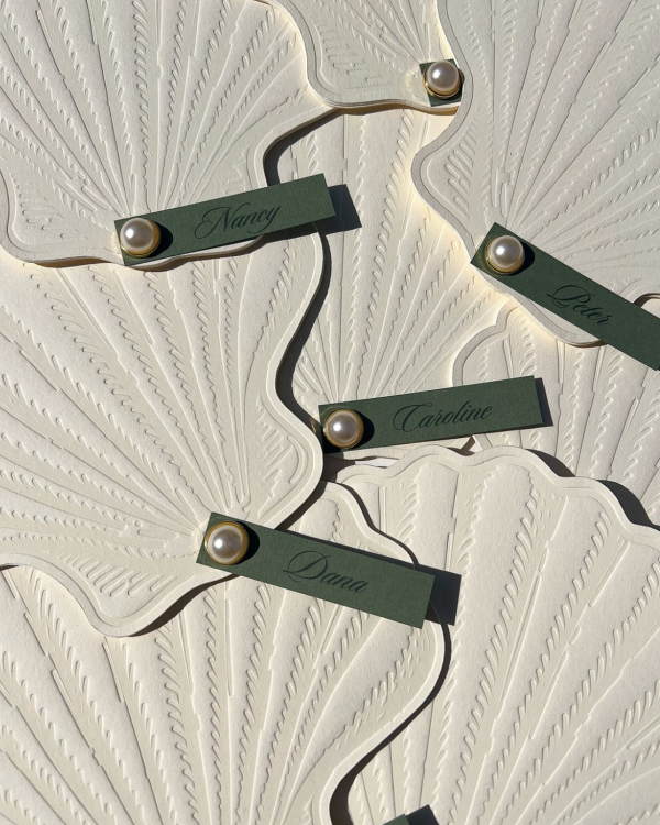 30 Creative Place Card Ideas for Summer Weddings & Events