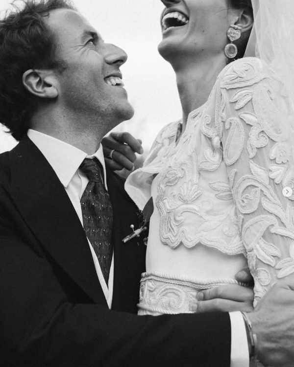 Splitting the Wedding Bill: Who Pays for What in Modern Weddings?