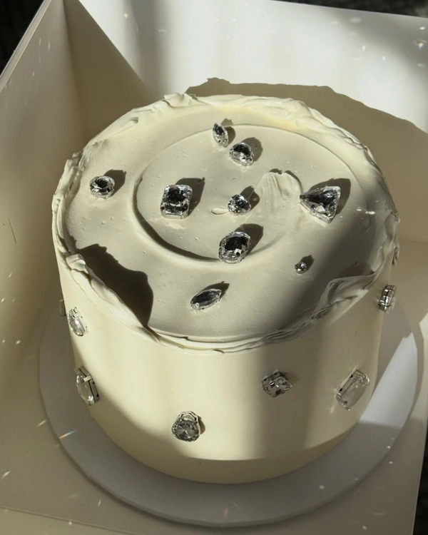 Trend: Jewel Cakes — photo 2