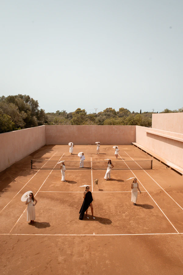 A Soul-Stirring Vow Renewal Weekend at Neuendorf House in Mallorca — photo 2