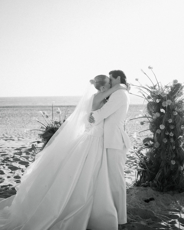 Influencer Jamie Schuppert's Coastal-Chic Wedding Weekend in Baja, Mexico — photo 1