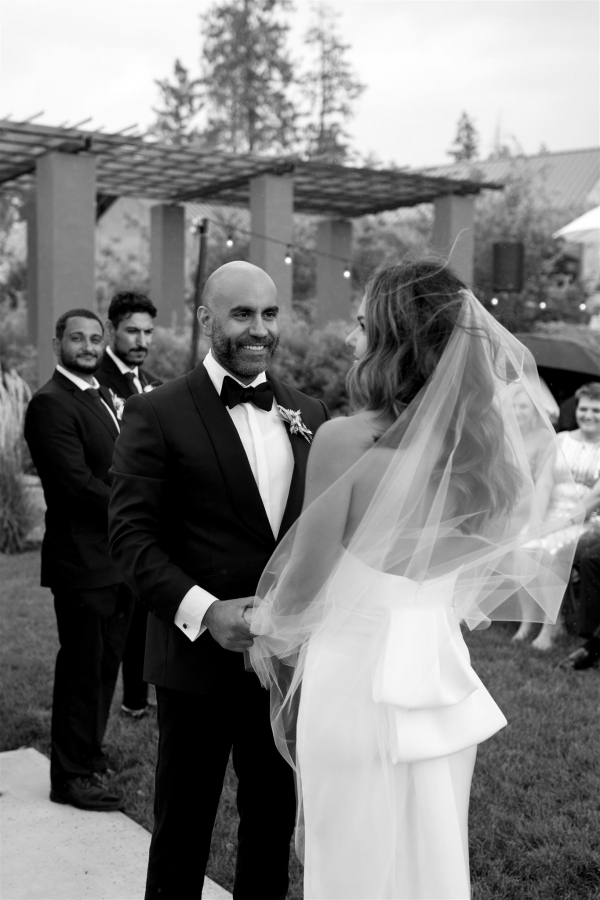 Alexandra and Alby's Wedding at Kelowna Winery | Wedding in British Columbia Photo