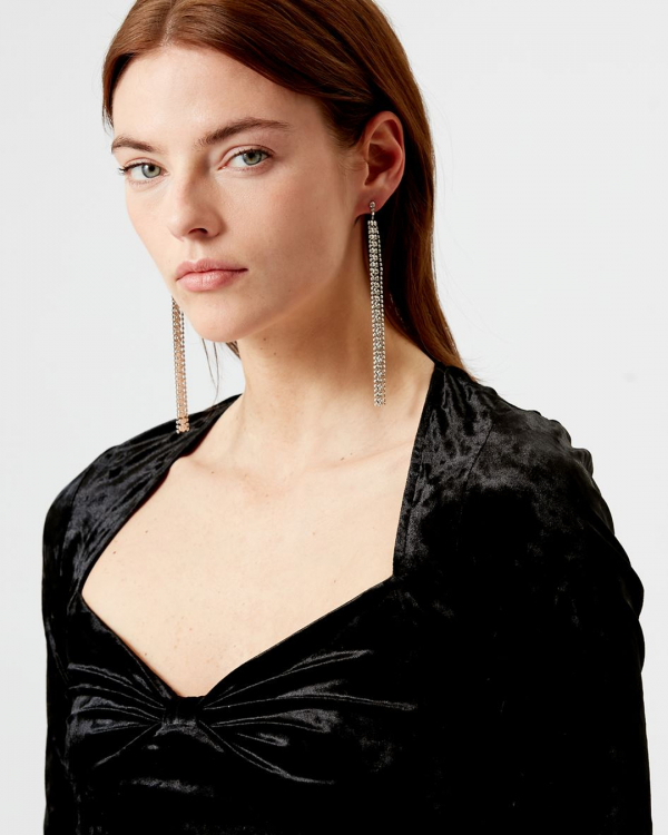 Trendy Jewelry for the Bride