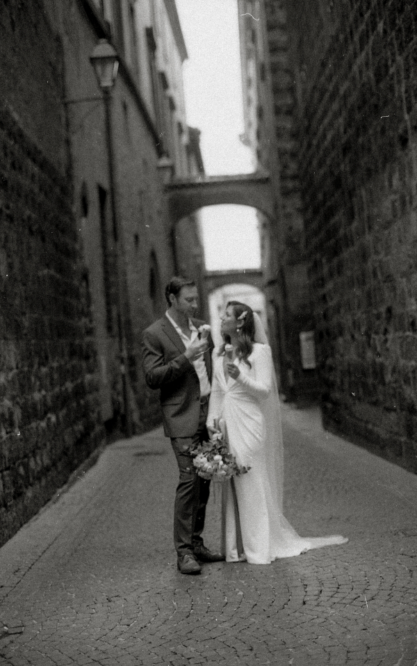 Elopement Wedding Ceremony in Orvieto | Hannah and Ian Inspiring Wedding