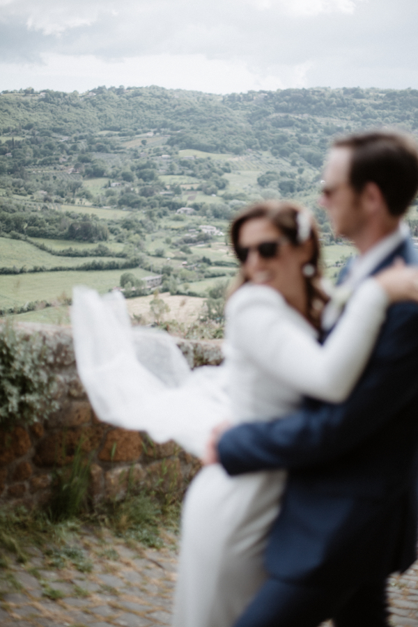 Elopement Wedding Ceremony in Orvieto | Hannah and Ian Inspiring Wedding