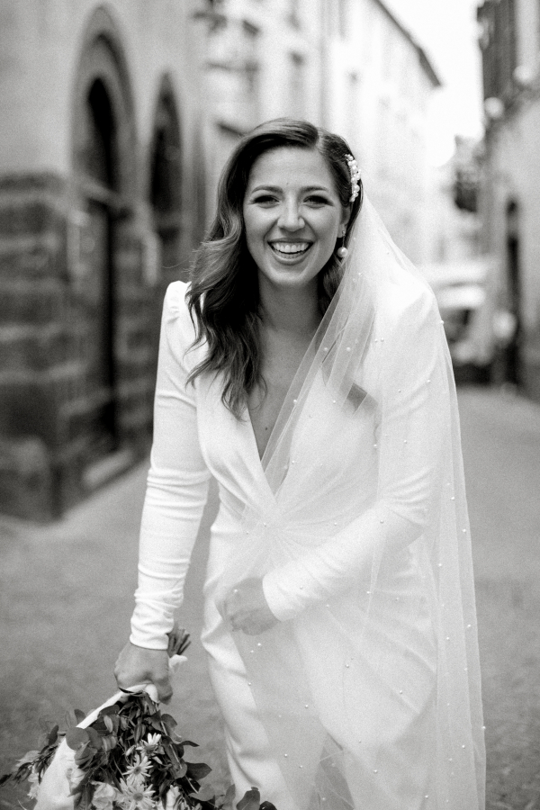 Elopement Wedding Ceremony in Orvieto | Hannah and Ian Inspiring Wedding