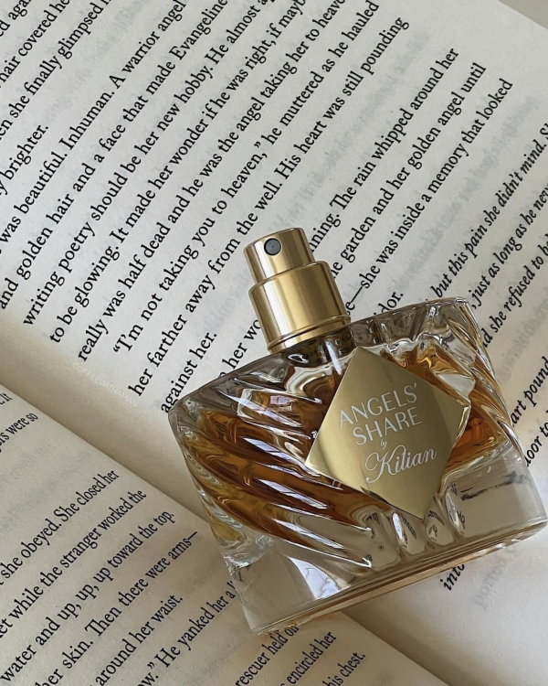 20 Best Christmas Perfumes 2024 | Top of the Most Popular Xmas Perfumes | Women's New Year Eve Fragrances