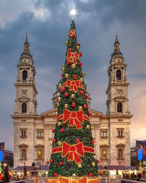 7 Best Christmas Markets in Europe 2023 | When Do Largest Christmas Markets Start | Top of the Trips