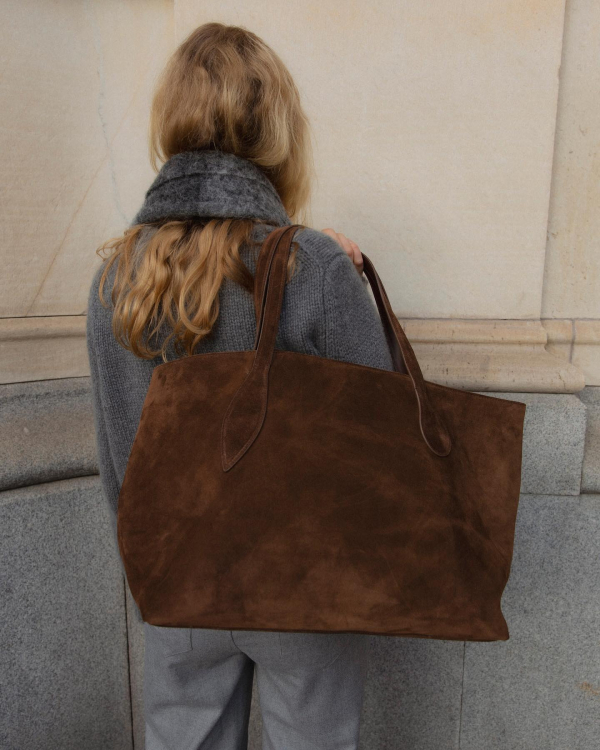 Why Suede Handbags Trend Will Live On in 2024 | Best, Luxury Suede Bags for Womans