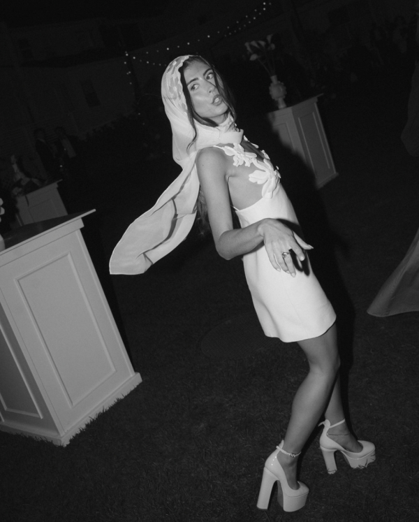 Photographers Kelly Mour