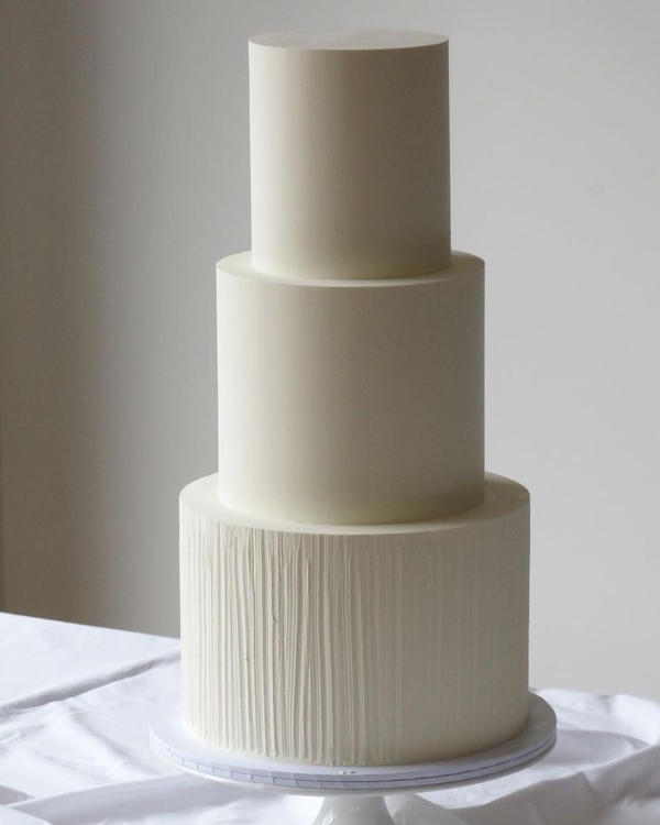 7 Creative Ways to Add Stripes to Your Wedding Decor