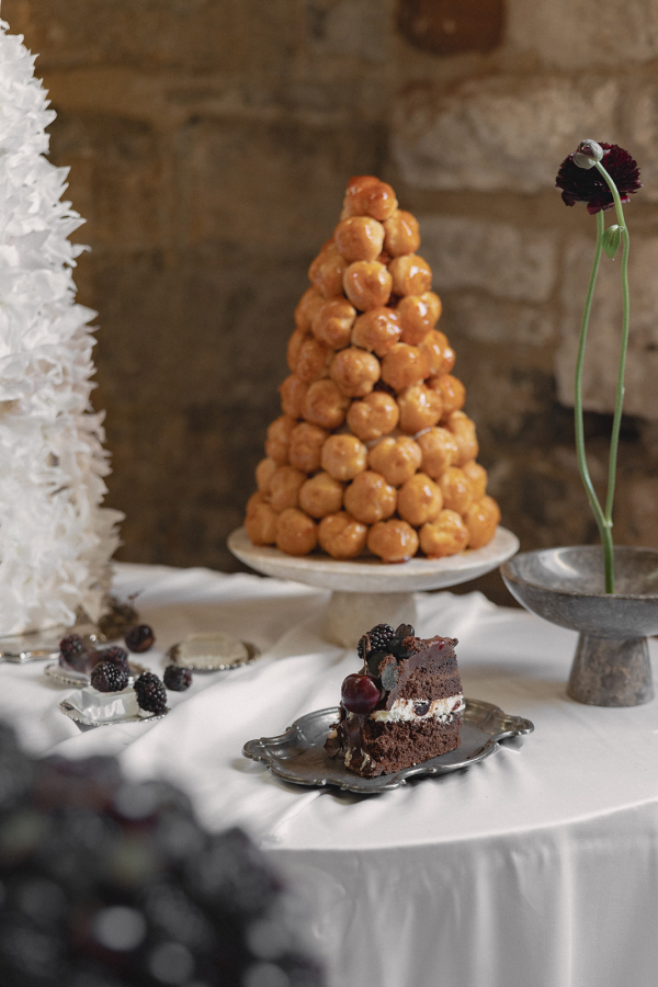 Cakes & Catering Clare Ellen Studio