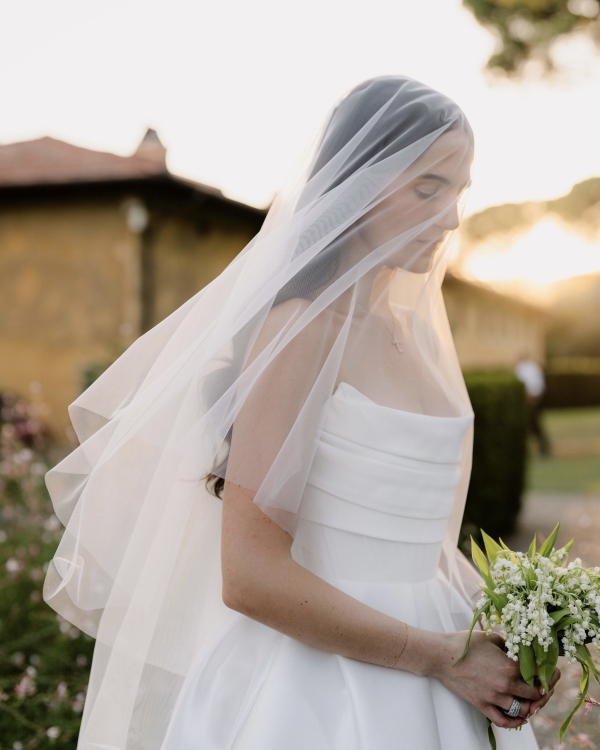 A Classic and Elegant Celebration in Italy