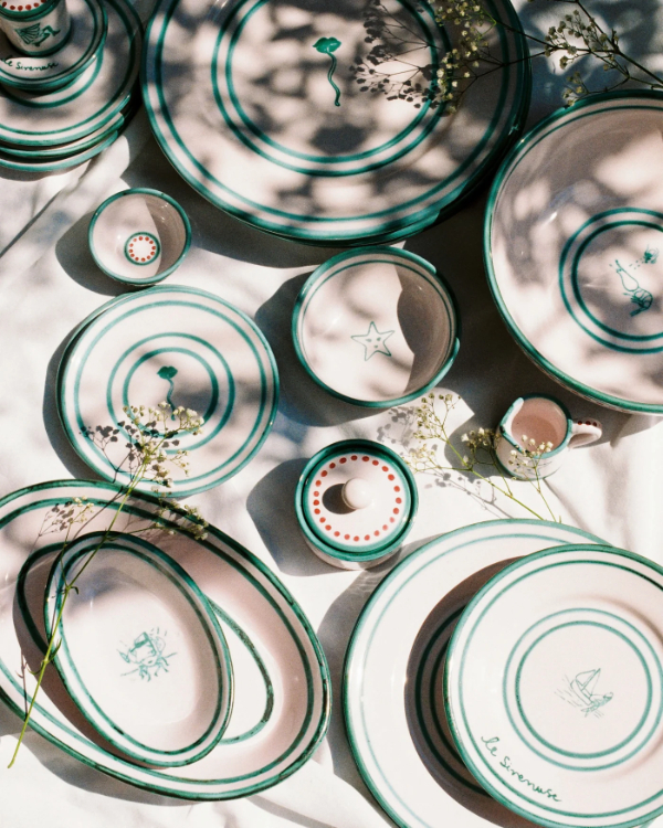 16 Online Boutiques for Unique Gifts & Favors