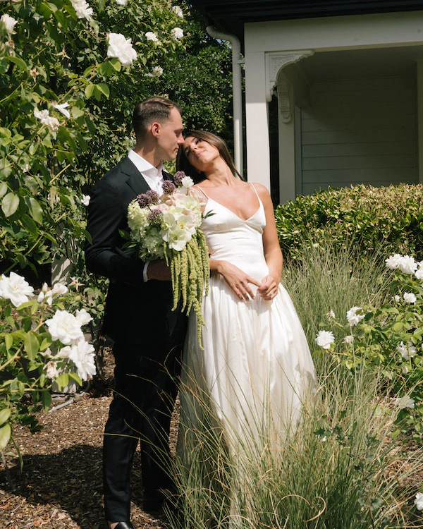 An Elegant & Timeless Garden Wedding in California — photo 1