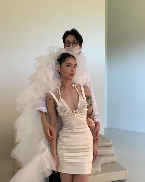 45 Chic Wedding Day Style Ideas for Brides & Grooms