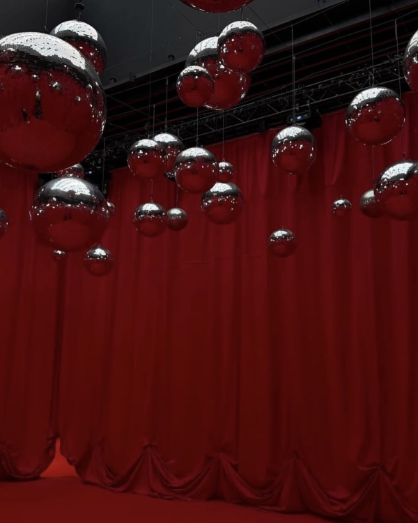 12 Must-Follow Event Stylists for Endless Inspiration