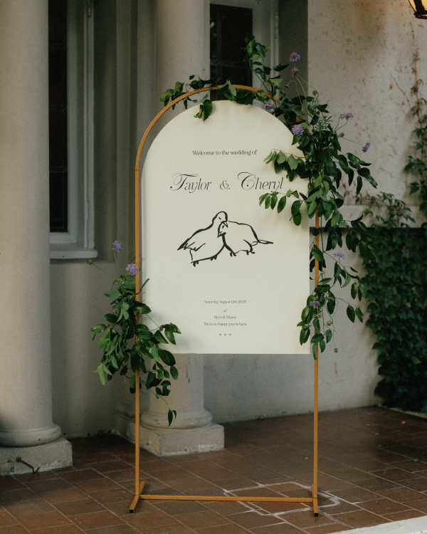 An Enchanting Wedding Amongst a Classic Manor Garden