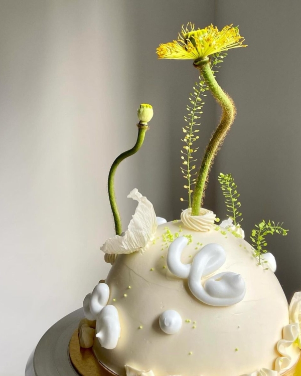 10 Major Wedding Cake Trends for 2025