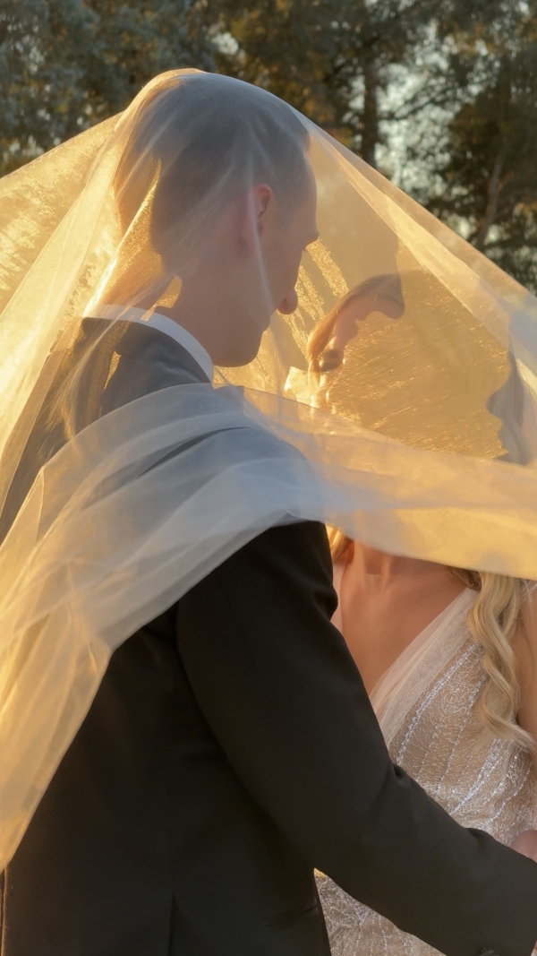 Content Creators Social Romances