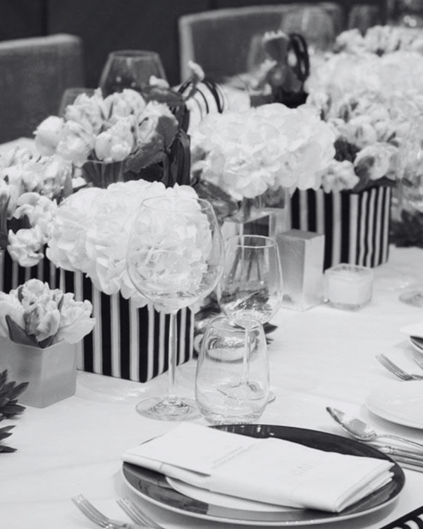 7 Creative Ways to Add Stripes to Your Wedding Decor