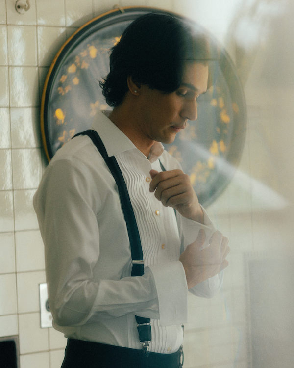 An Enchanting Wedding Amongst a Classic Manor Garden