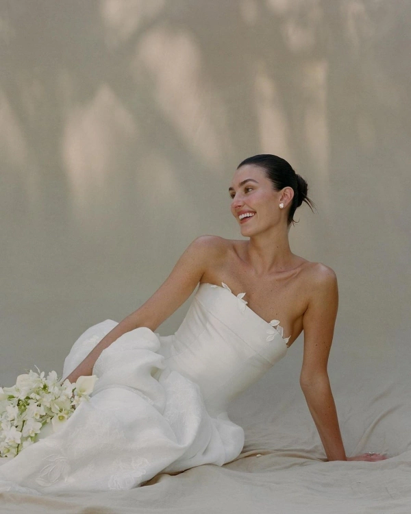 THE WED Style: Vintage-Inspired Bride & Groom Looks — photo 1