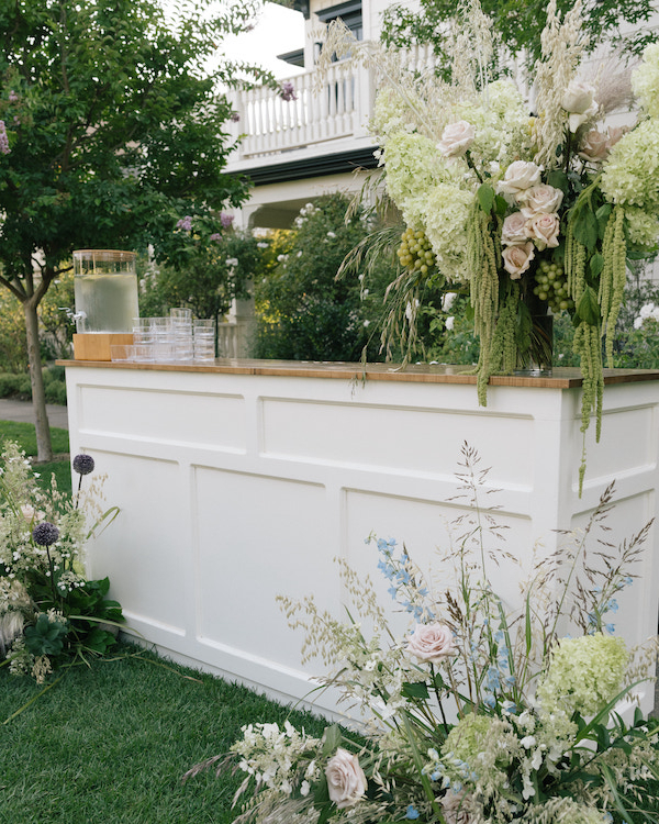 An Elegant & Timeless Garden Wedding in California