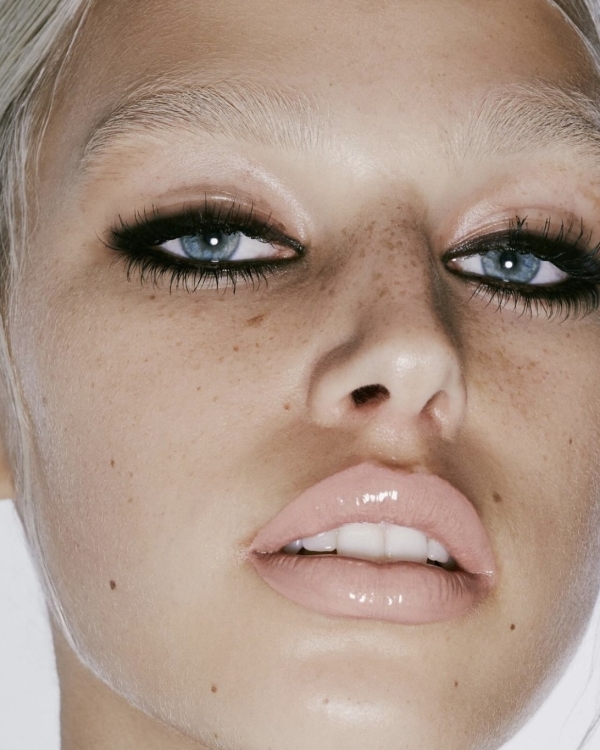 6 Eye-Catching Makeup Looks to Try for New Year’s Eve 2025