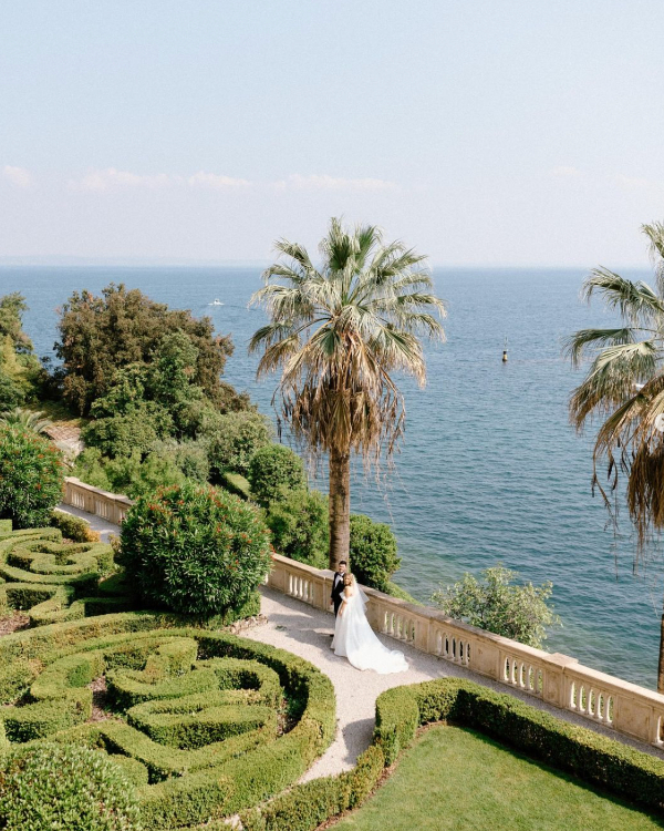 15 Awe-Inspiring Garden Wedding Venues Around the World