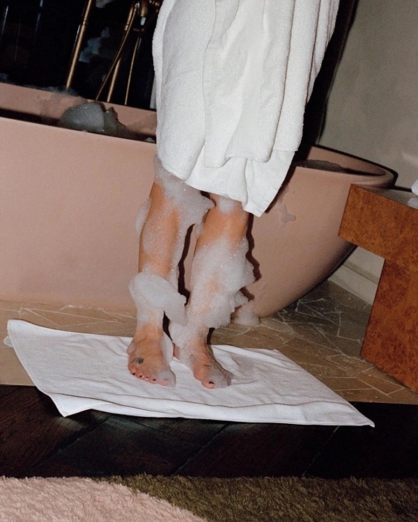 6 Tips to Keep Your Skin Hydrated and Glowing This Winter