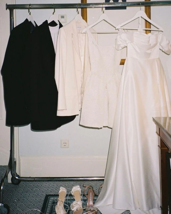 The Wedding Wardrobe Unpacked: Pros & Cons — photo 1