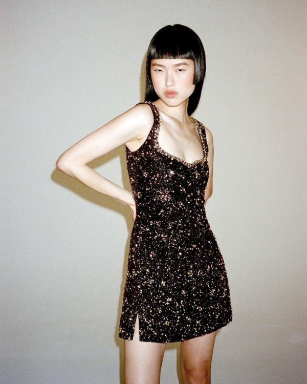 40 Standout Christmas Party Outfits for 2024 | Trendy Xmas Party Looks for Women